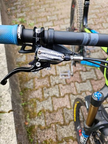 Used Rocky Mountain Altitude Shimano Deore 2014 Mountainbike, Black — image 3 of 7