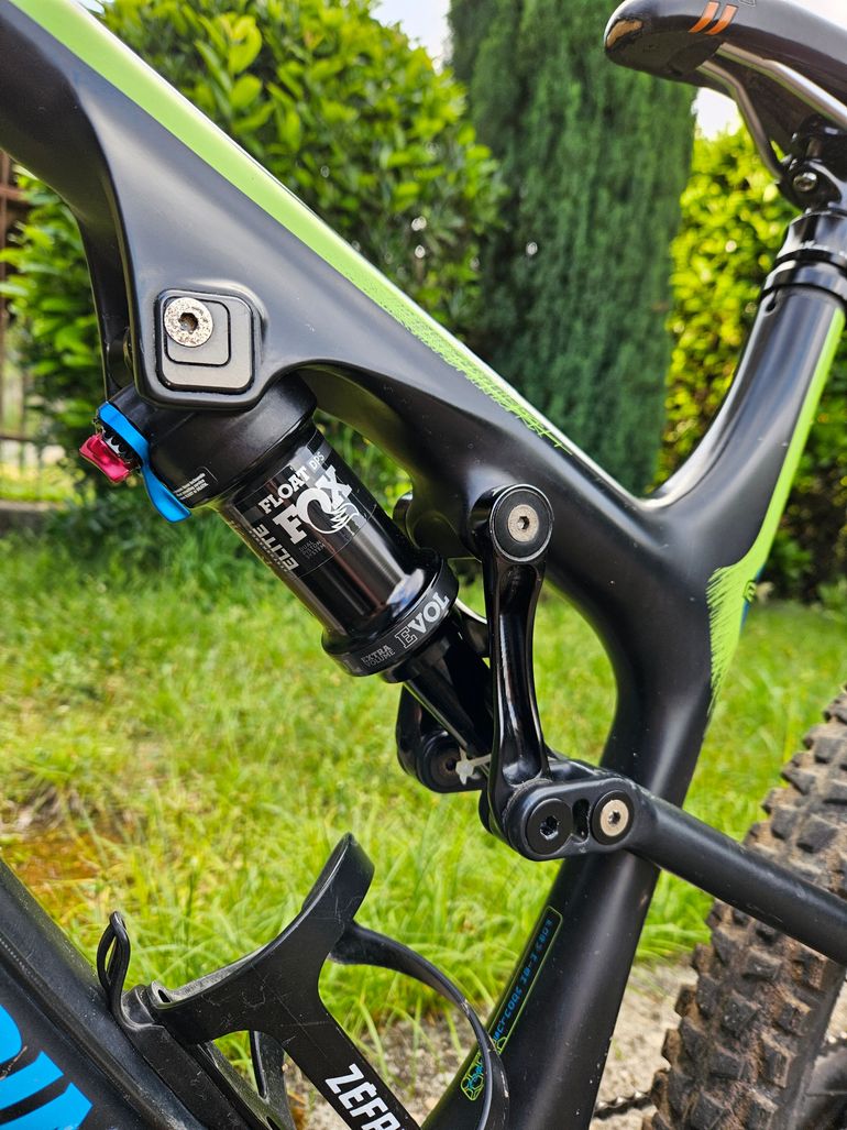Käytetty Rocky Mountain Altitude Shimano Deore 2014 Mountainbike — kuva 4 / 7