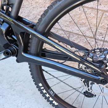 Used Rocky Mountain Altitude C50 Shimano 2024 2024 Mountainbike, Black, 27.5, 29 — image 12 of 17