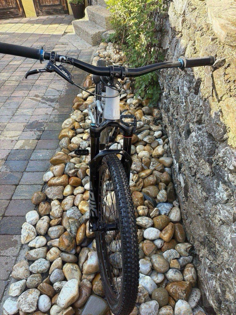 Used Canyon Stitched 720 2023 2023 Mountainbike — image 2 of 3