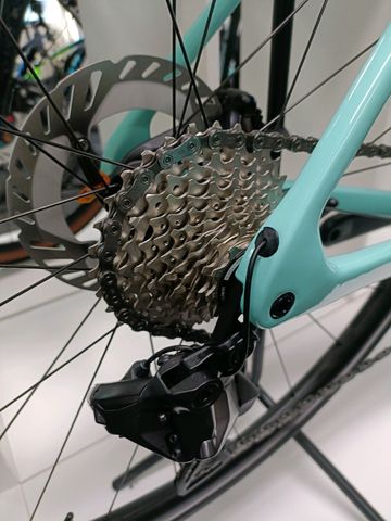 Brugt Bianchi Specialissima COMP Ultegra Di2 2024 2024 Road & Gravel — billede 6 af 6