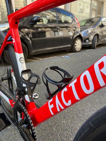 Used Factor O2 2021 Road & Gravel, Red — image 4 of 8