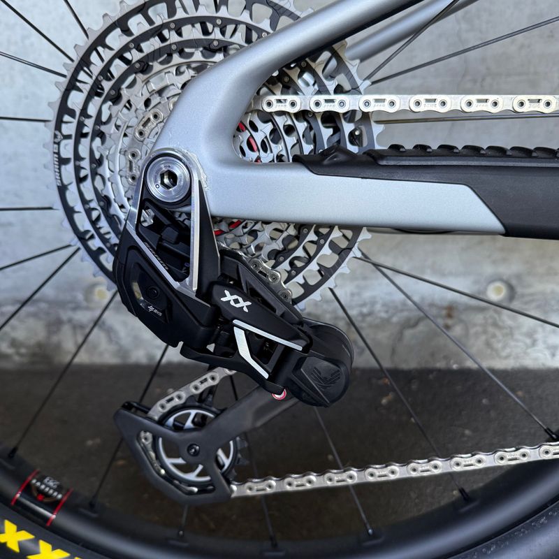 Brugt Santa Cruz Blur Sram Eagle Transmission XX 2024 Mountainbike — billede 3 af 15