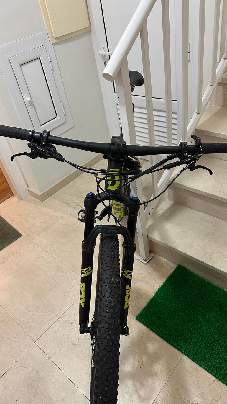 Gebrauchtes Scott Spark RC 900 Comp 2021 2021 Mountainbike, Schwarz, 29 — Bild 2 von 8