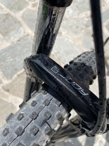 Trek Marlin Shimano Deore 2022 Mountainbike de segunda mano, Rojo — imagen 10 de 16
