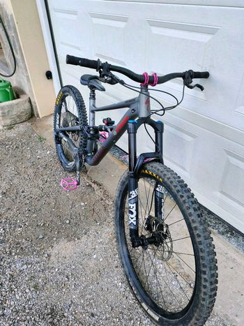 Used Specialized Status 160 2022 2022 Mountainbike, Light Gray, 29 — image 2 of 4