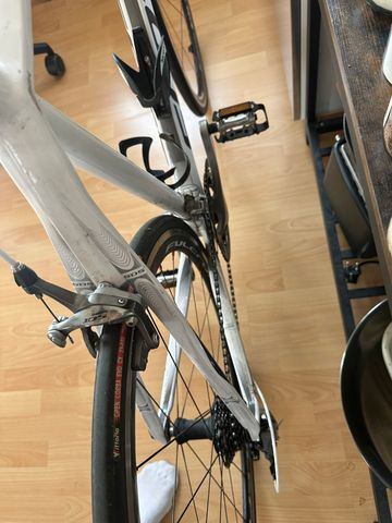 Used SCOTT ADDICT 2019 Road & Gravel, White — image 3 of 9