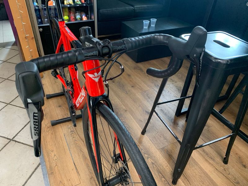 Używany Bottecchia 8AVIO RIVAL 2023 Road & Gravel — zdjęcie 5 z 6