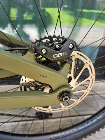 Gebrauchtes Trek Slash 9.7 Gen 5 2023 2023 Mountainbike, Grün, 29 — Bild 9 von 25