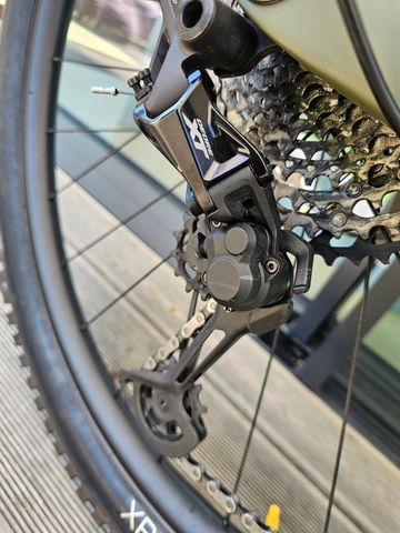 Gebrauchtes Trek Slash 9.7 Gen 5 2023 2023 Mountainbike, Grün, 29 — Bild 7 von 25