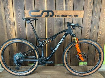 Used Wilier Urta 2023 Mountainbike, Black — image 1 of 14