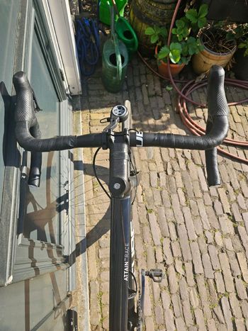 Brugt CUBE Attain Shimano Ultegra Di2 2022 Road & Gravel — billede 4 af 16