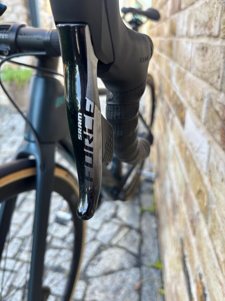 Used BMC Roadmachine AMP ONE 2023 2023 Road & Gravel, Green — image 6 of 23