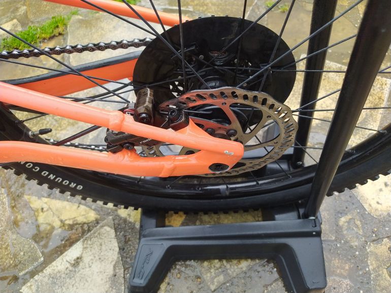Used Specialized Riprock 24 Pouces 2021 Mountainbike, Orange — image 3 of 3