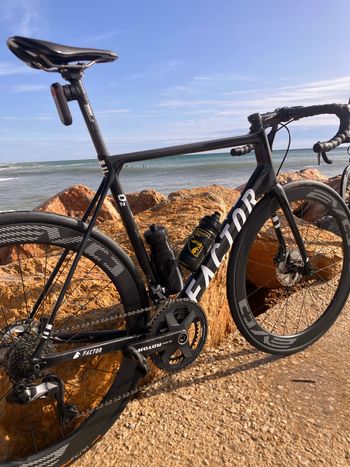 Brugt Factor O2 Shimano Ultegra Di2 2022 Road & Gravel — billede 4 af 5