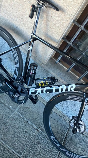 Brugt Factor O2 Shimano Ultegra Di2 2022 Road & Gravel — billede 2 af 5