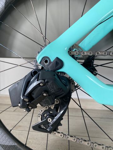 Gebrauchtes Canyon Speedmax CF 8 Disc eTap 2021 2021 Road & Gravel, Grün — Bild 9 von 12