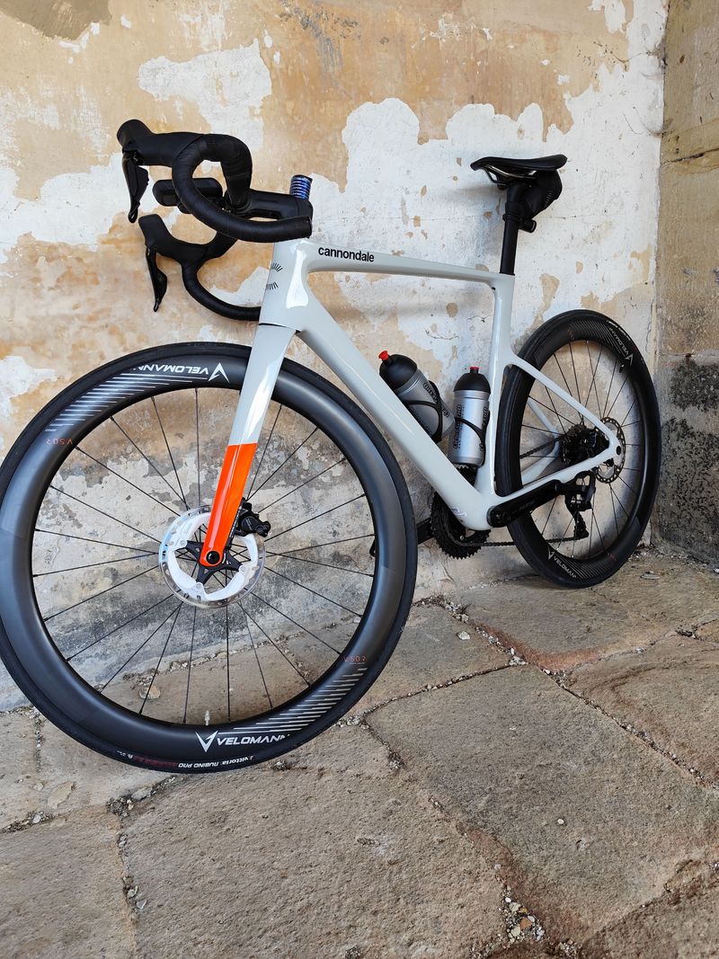 Käytetty Cannondale Evo 3 2026 Road & Gravel — kuva 1 / 11