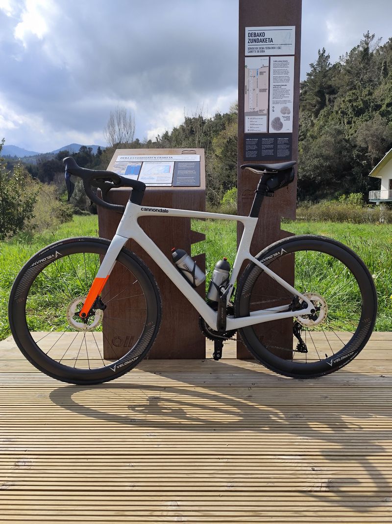 Käytetty Cannondale Evo 3 2026 Road & Gravel — kuva 3 / 11