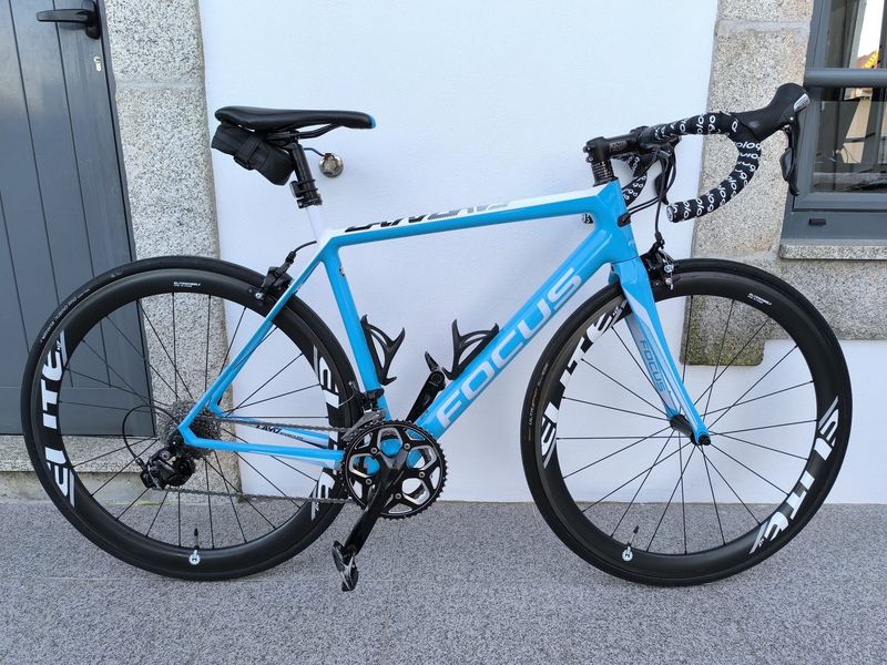 Käytetty Focus Cayo Carbon 2019 2019 Road & Gravel
