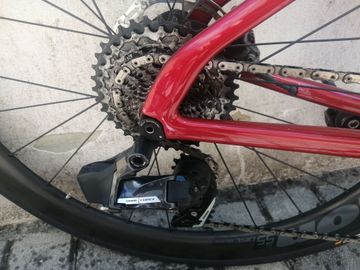 Cannondale Systemsix SRAM Force eTap AXS 2022 Road & Gravel usato, Rosso — immagine 2 di 5