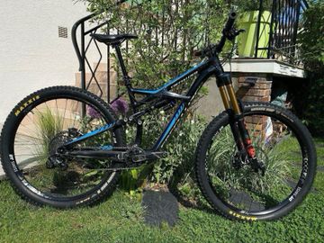 Used Specialized Enduro SRAM GX 2014 Mountainbike, Black — image 1 of 20