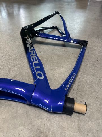 Used Pinarello Dogma F Disc Frameset 2024 Road & Gravel, Black — image 6 of 7