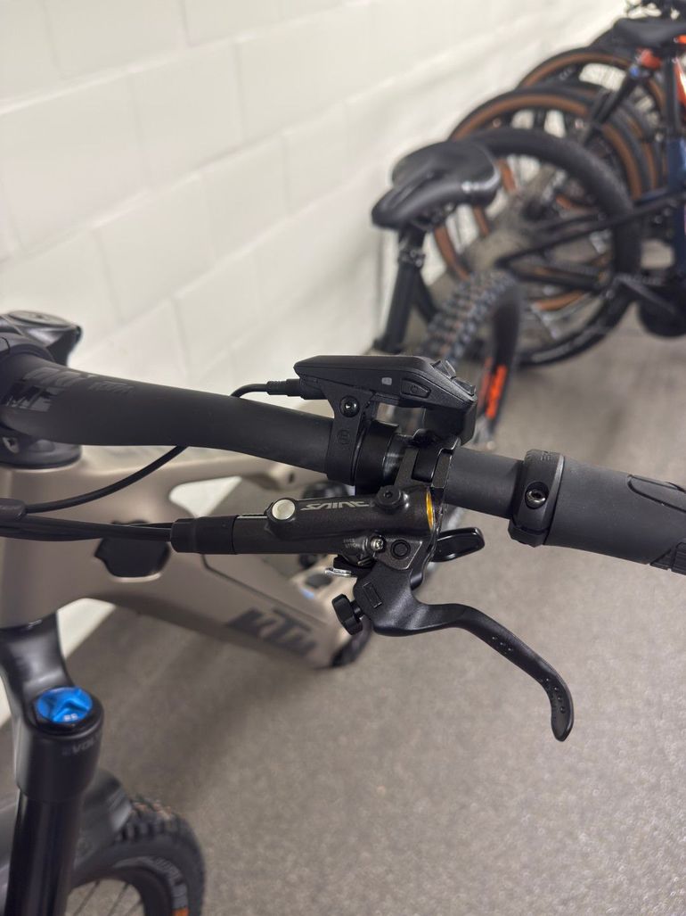 Brugt KTM MACINA PROWLER PRESTIGE 2023 2023 Mountainbike — billede 3 af 9