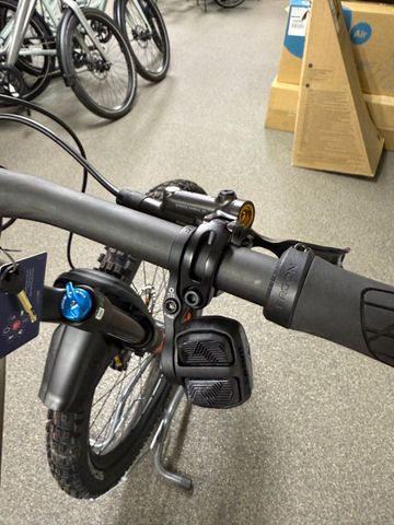 Brugt KTM MACINA PROWLER PRESTIGE 2023 2023 Mountainbike — billede 5 af 9