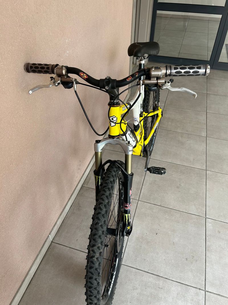 Tweedehands GT HCR 2000 2000 Mountainbike — afbeelding 16 van 16