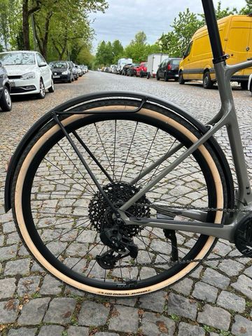 Cannondale Tesoro Carbon 1 2024 Road & Gravel usato, Grigio chiaro — immagine 3 di 3