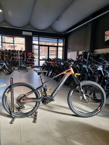 Tweedehands Mondraker Dune SRAM X01 Eagle AXS 2025 Mountainbike — afbeelding 2 van 3