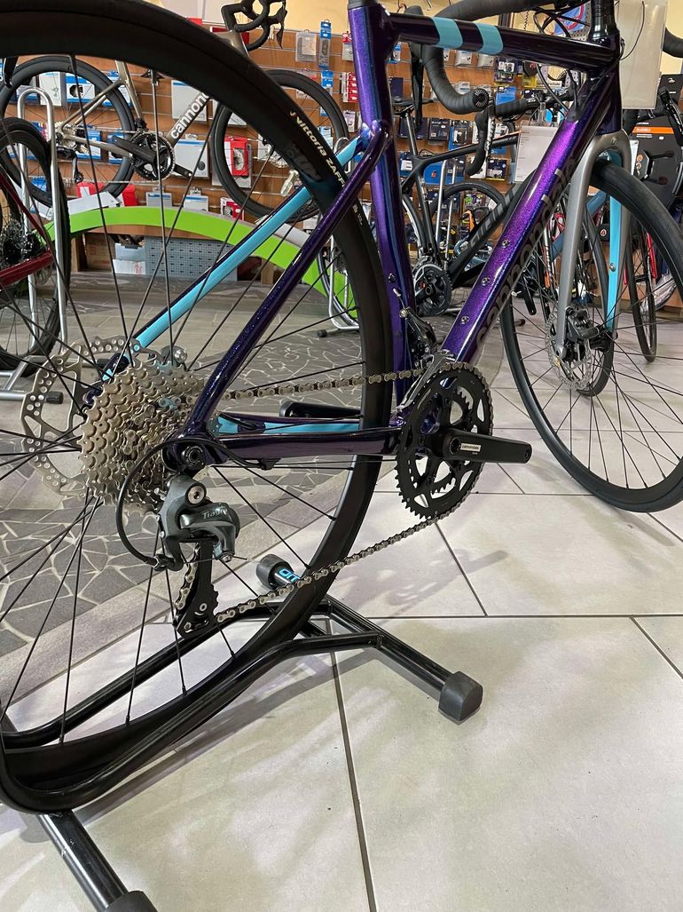 Used Cannondale CAAD13 Disc Tiagra 2024 2024 Road & Gravel — image 1 of 3