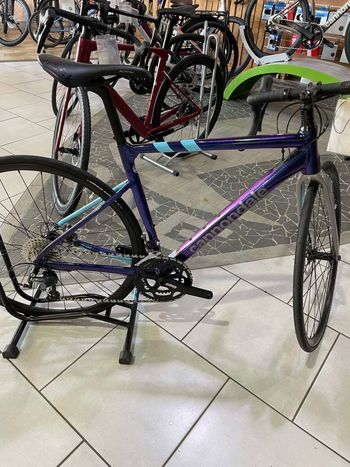 Used Cannondale CAAD13 Disc Tiagra 2024 2024 Road & Gravel — image 3 of 3
