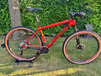 Used Cannondale F-si Shimano XTR Di2 2018 Mountainbike, Red — image 11 of 21