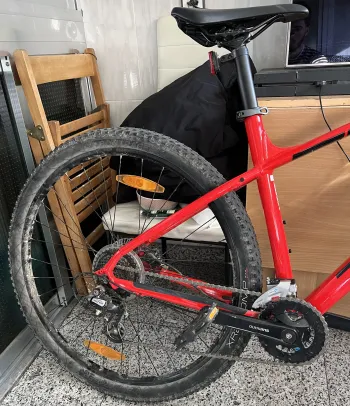 Trek Marlin 6 2021 Mountainbike d'occasion — image 2 sur 3