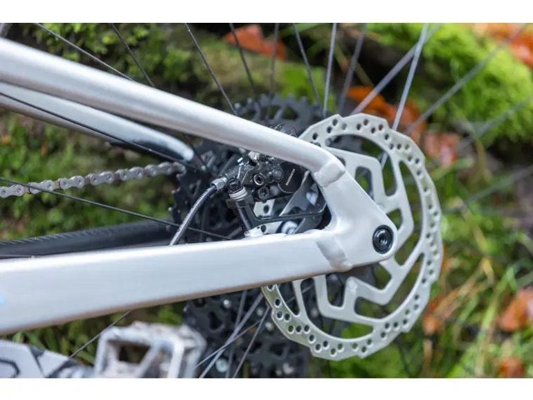 Scott Spark 970 silver (EU) 2023 2023 Mountainbike usato, Grigio chiaro — immagine 7 di 14