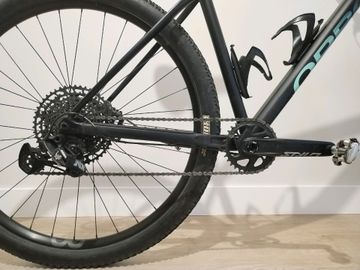 Used Orbea ALMA H10 EAGLE 2021 2021 Mountainbike, Black, 29 — image 3 of 3