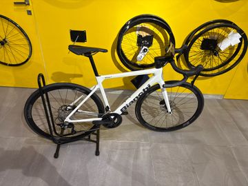 Used Bianchi Sprint 2025 Road & Gravel, White — image 1 of 5