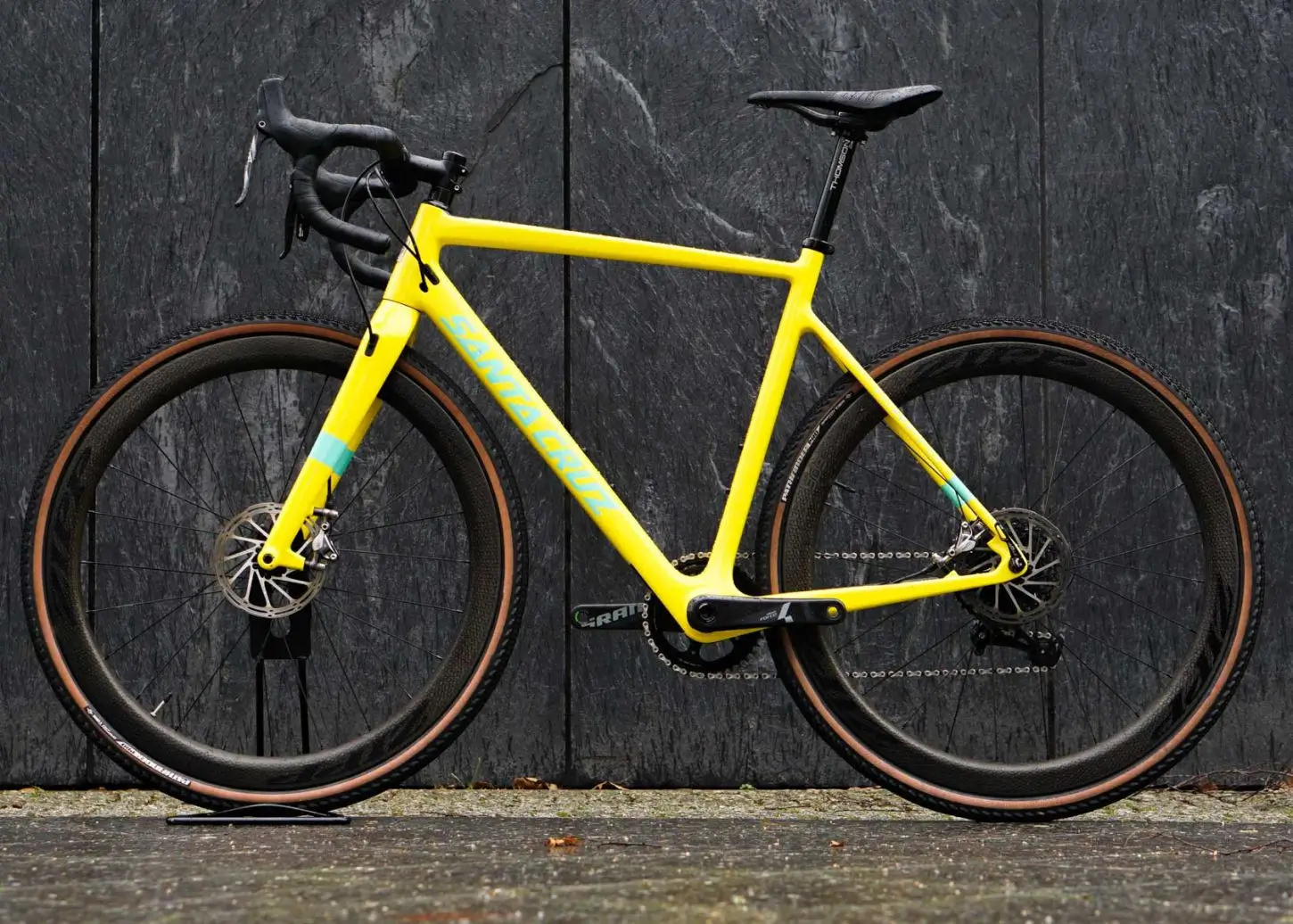 Santa Cruz Stigmata used in M buycycle