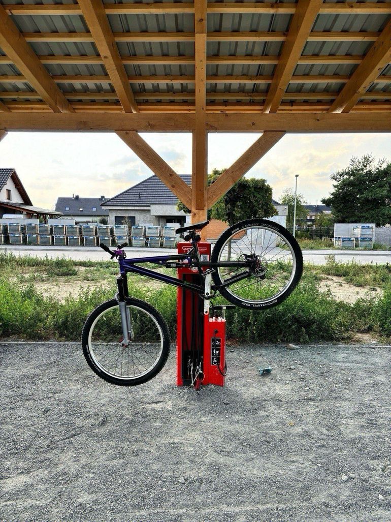 Used YT Industries Yt Industries Play 2010 2010 Mountainbike, Purple — image 1 of 7