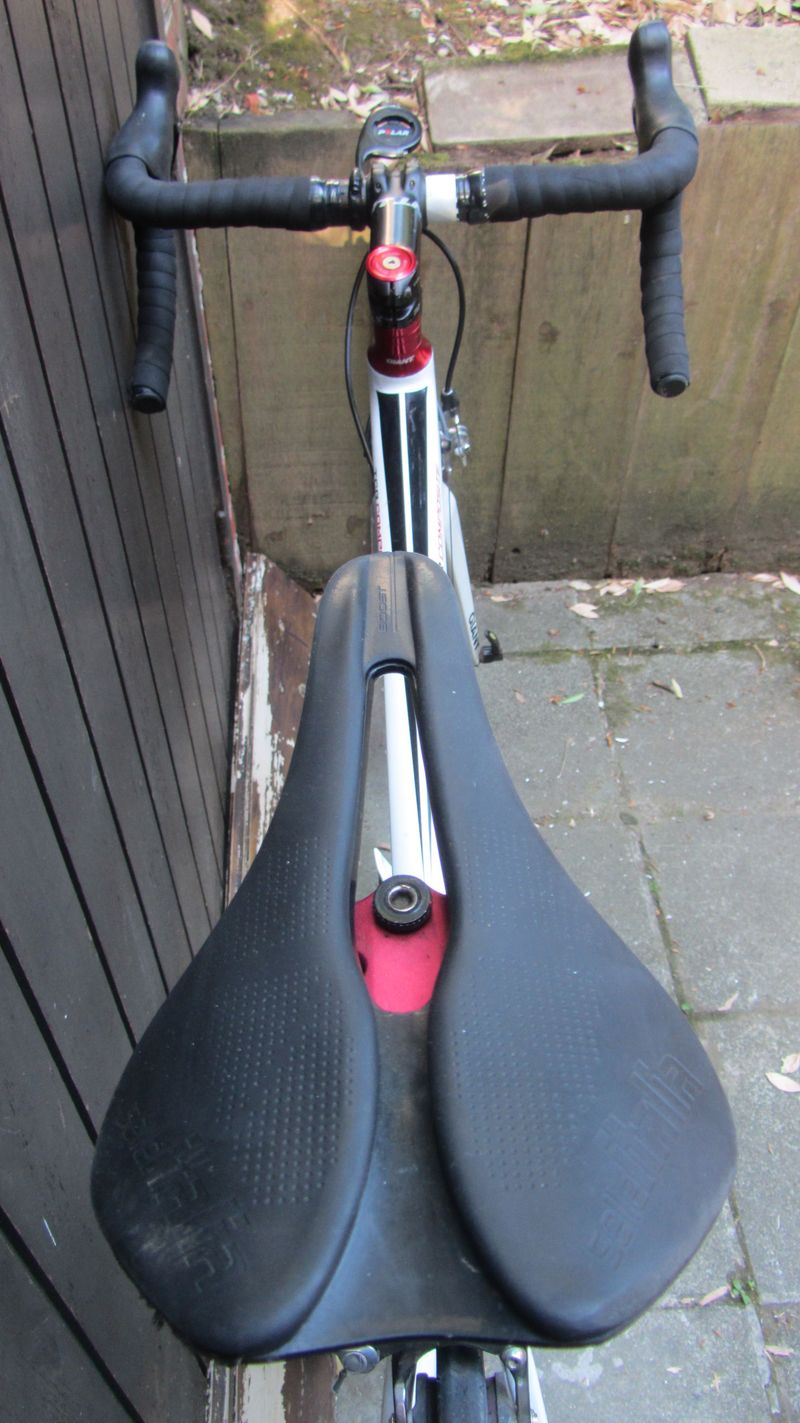 Tweedehands Giant TCR Advanced 2 2015 2015 Road & Gravel — afbeelding 3 van 8