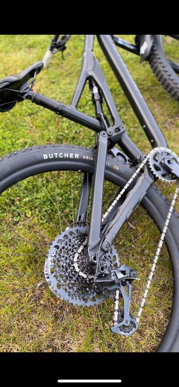 Used Specialized Stumpjumper SRAM GX DH 2022 Mountainbike, Black, 29 — image 3 of 4