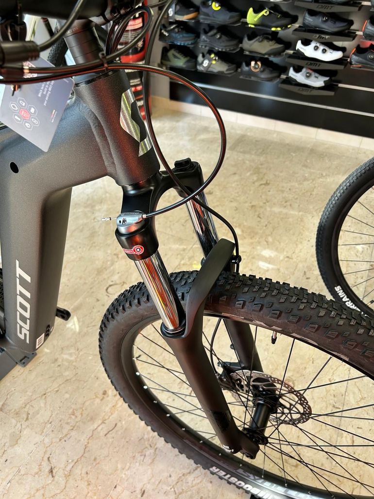 Brugt Scott Aspect Eride 920 Black 2025 Mountainbike — billede 10 af 11