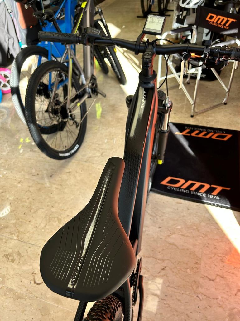 Brugt Scott Aspect Eride 920 Black 2025 Mountainbike — billede 6 af 11