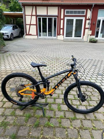 Brugt Trek Fuel EX 5 Gen 5 2023 2023 Mountainbike — billede 1 af 9