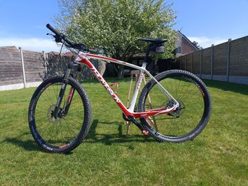 Used Thompson XC9R 2019 Mountainbike, White — image 1 of 4