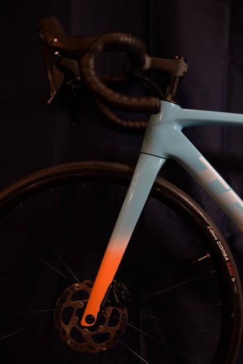 Used Trek Emonda Shimano 105 2023 Road & Gravel, Blue — image 3 of 14