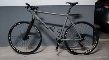 Used Trek 6700 Shimano Deore XT 2004 Road & Gravel