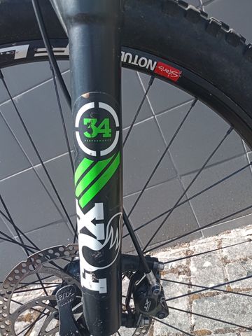 Brugt Ghost ASKET LC 5 CARBON 2016 Mountainbike — billede 2 af 7